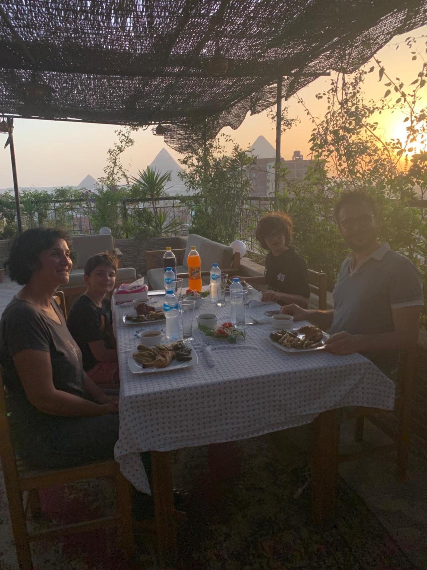 Draz Pyramids View Bed & Breakfast Kafrat al Jabal Экстерьер фото